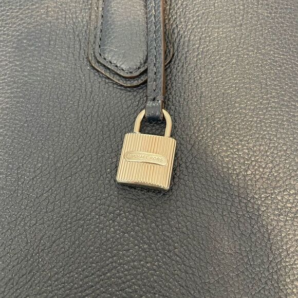 Michael Kors Pebbled Leather Tote Bag in Navy Blue - Picture 4 of 9